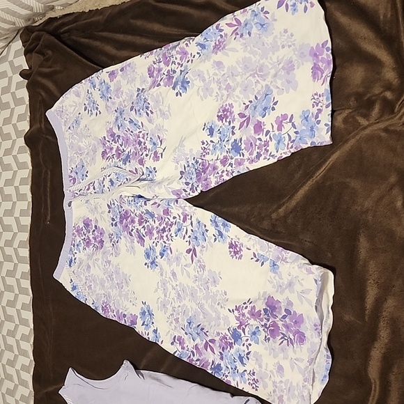 3pc set pajamas - Picture 2 of 9